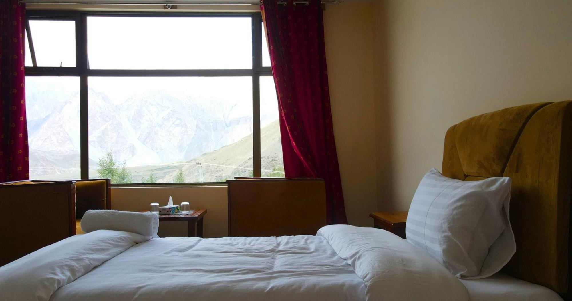 Apex Hotels And Resorts Hussaini Karimabad  Kültér fotó