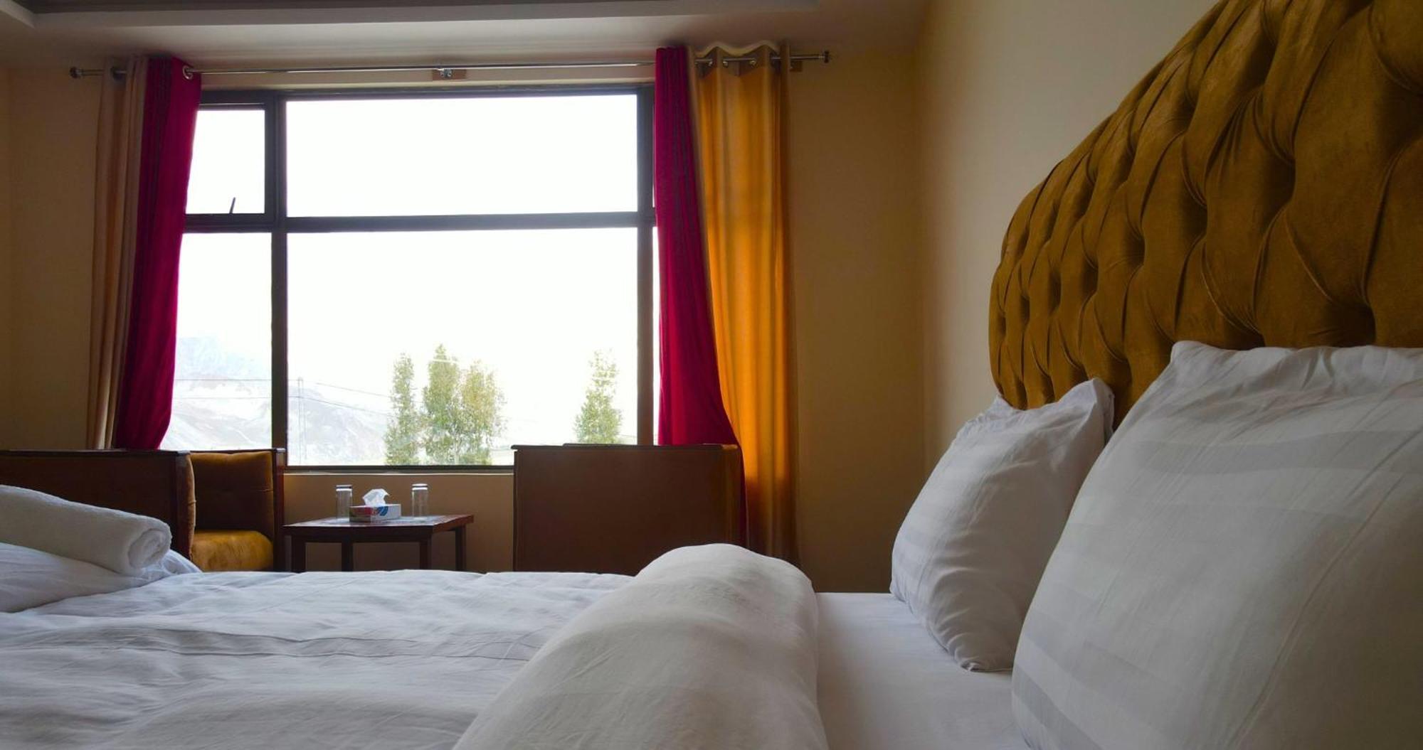 Apex Hotels And Resorts Hussaini Karimabad  Kültér fotó