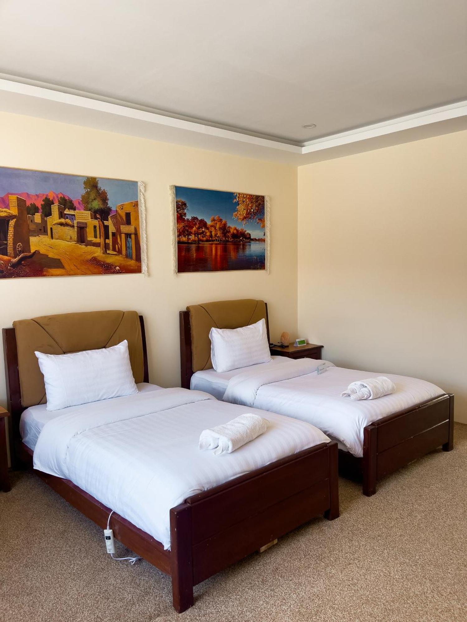 Apex Hotels And Resorts Hussaini Karimabad  Kültér fotó
