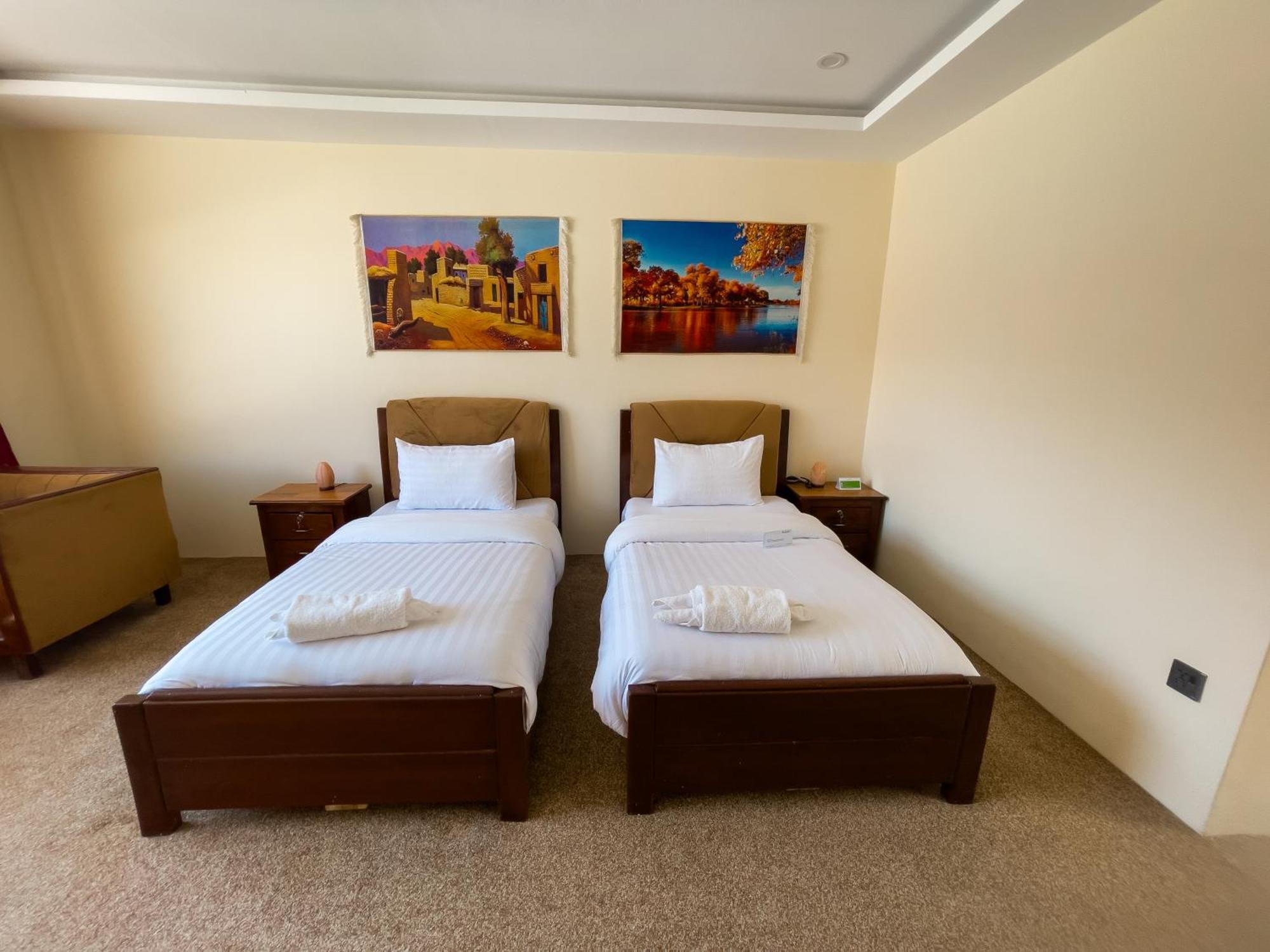 Apex Hotels And Resorts Hussaini Karimabad  Kültér fotó